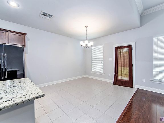 5th image of 146 Natalie Park Dr