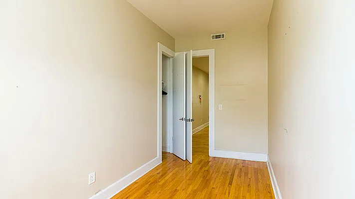 Rented by Nooklyn NYC LLC | media 25