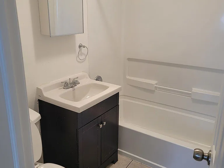 766 Union Ave #1A — Photo 9