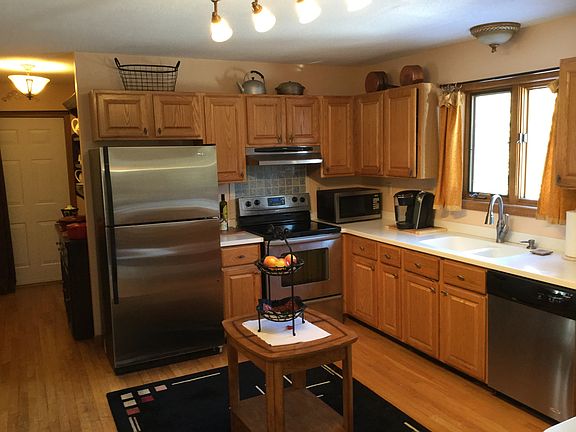 Kitchen, hall to laundry/gar
