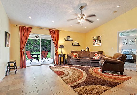 5th image of 652 NW Fairhaven Drive