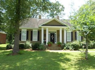 3702 Castle Pines Ln, Albany, GA 31721