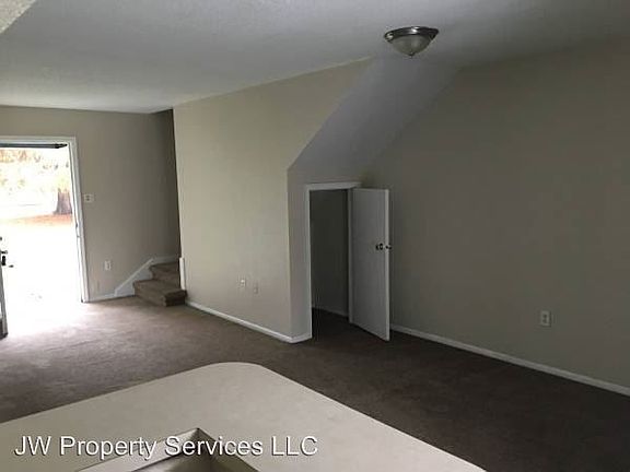 2nd image of 5490 Tullis Dr
