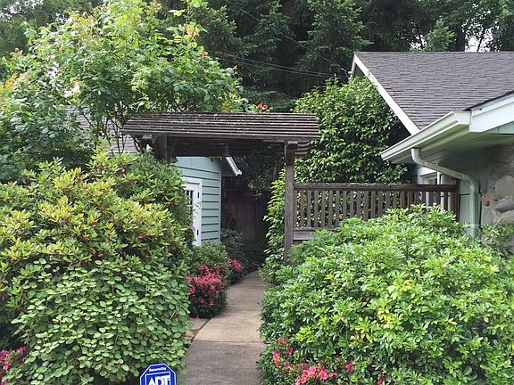 To backyard and workshed