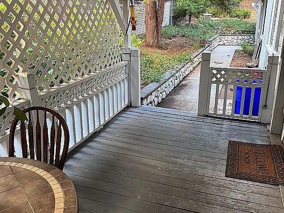 4th image of 2113 Spring Oak Dr