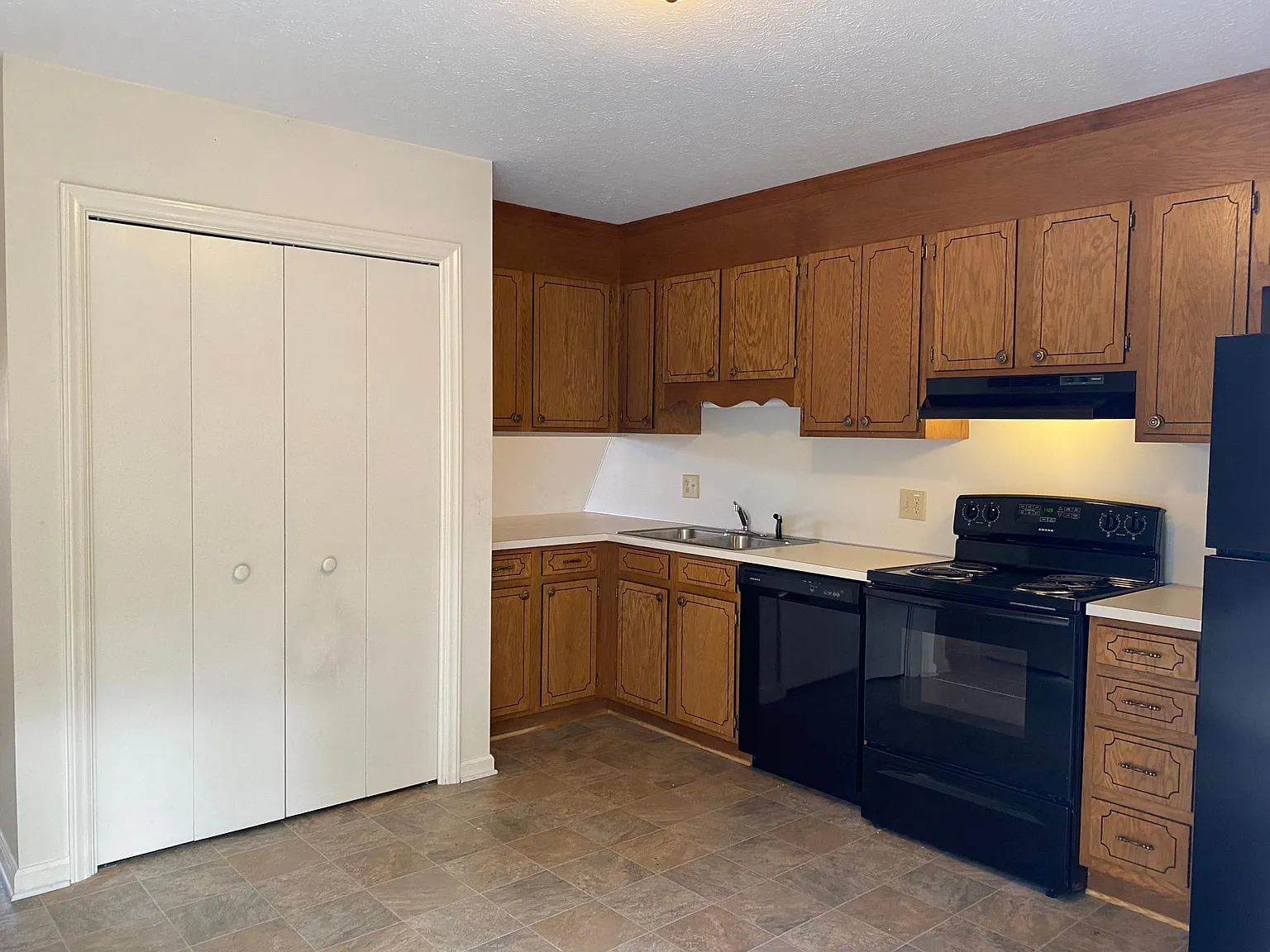 419 Franklin St — Photo 4
