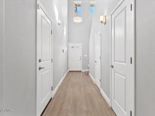 1366 Campagni Ln, Carson City, NV 89706