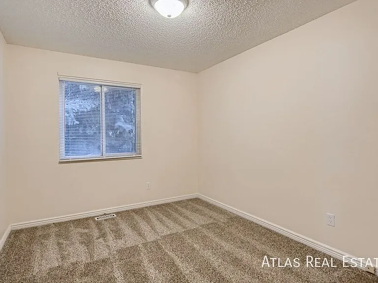7240 Roaring Spring Ter — Photo 15
