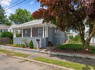21 George St, North Providence, RI 02911