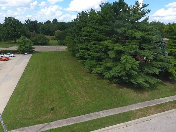 Wildwood Ct, Decatur, IL 62521