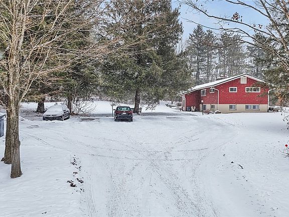 5th image of 181 Ellis Hollow Creek Rd