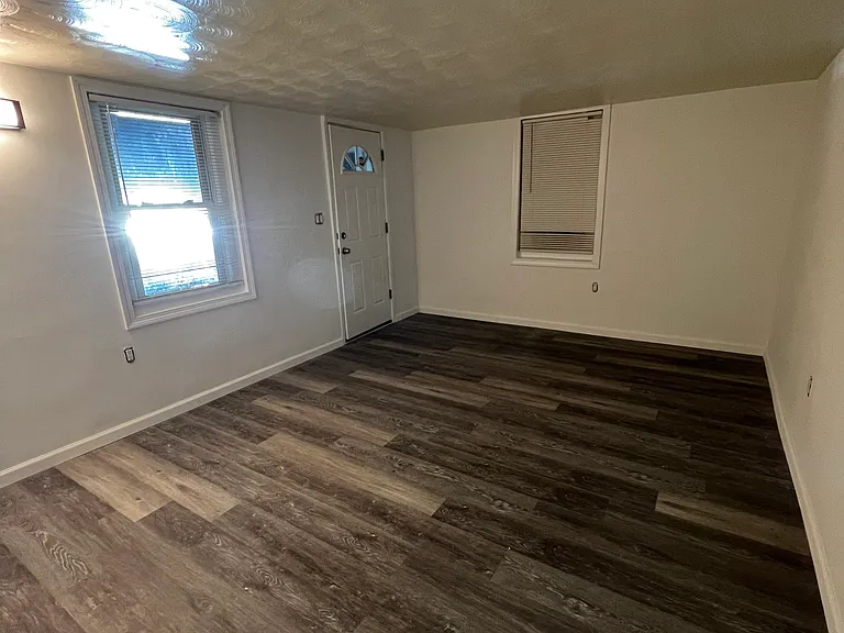 22 Jewett St #1 — Photo 9