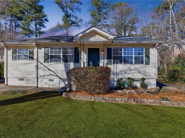 2324 Ava Pl, Decatur, GA 30033