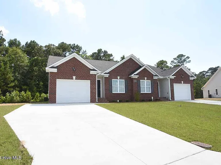 2236 Brookville Dr #A — Photo 1