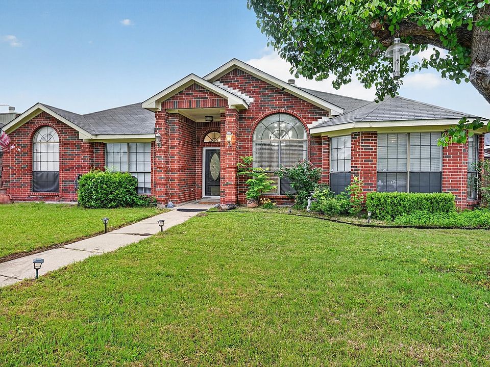 1st image of 1701 Briargrove Dr