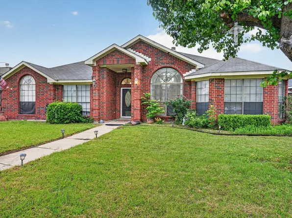 1701 Briargrove Dr, Mesquite, TX 75181