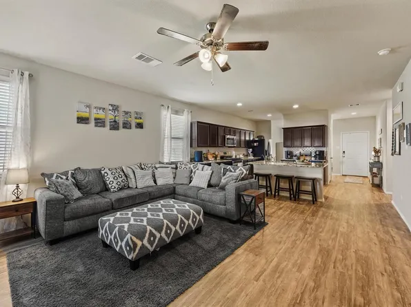 18324 Timbermill Ln, New Caney, TX 77357