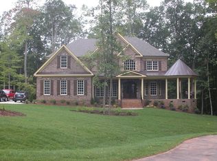 5517 Brook Edge Dr, Raleigh, NC 27613