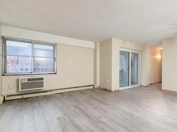 1025 Hancock St Unit 2M, Quincy, MA 02169