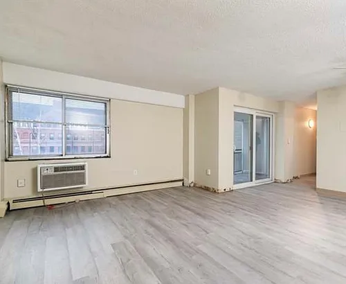 1025 Hancock St #2M Photo 1