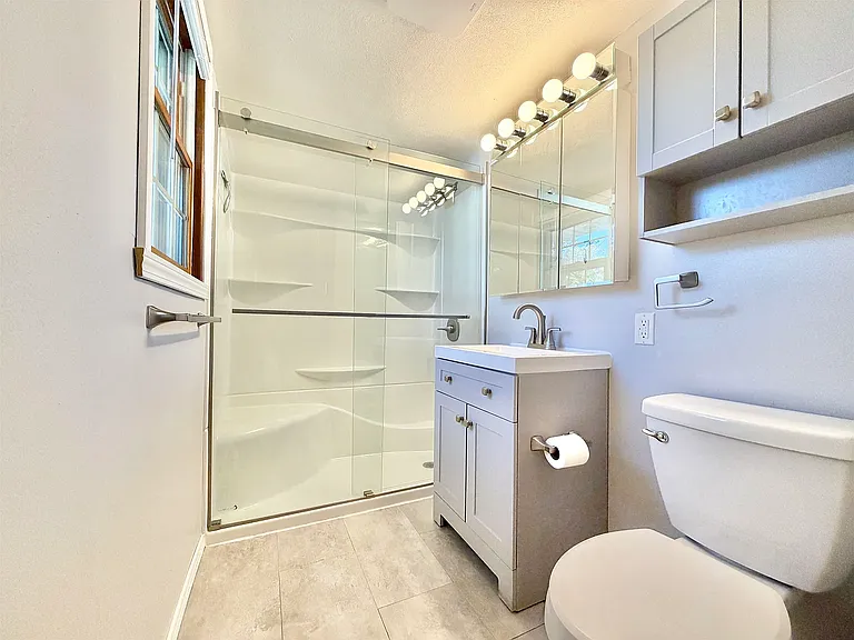 5521 East Dr — Photo 12