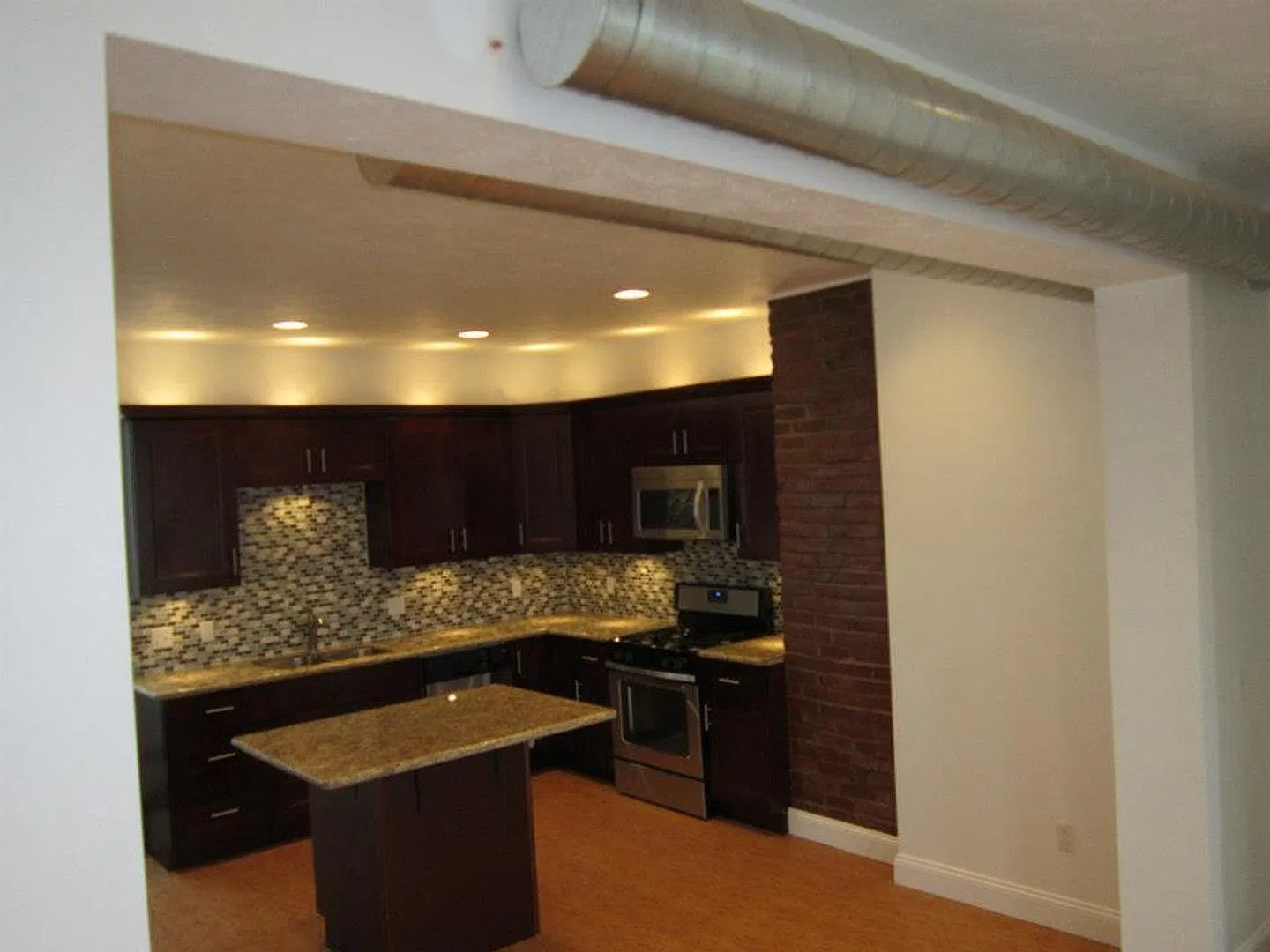 Student Housing - South Side — Photo 3