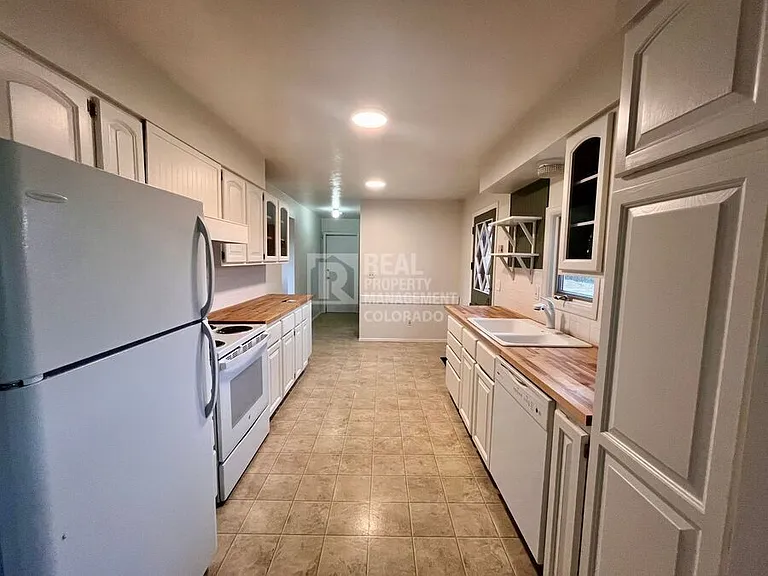 19435 Draco Dr — Photo 4