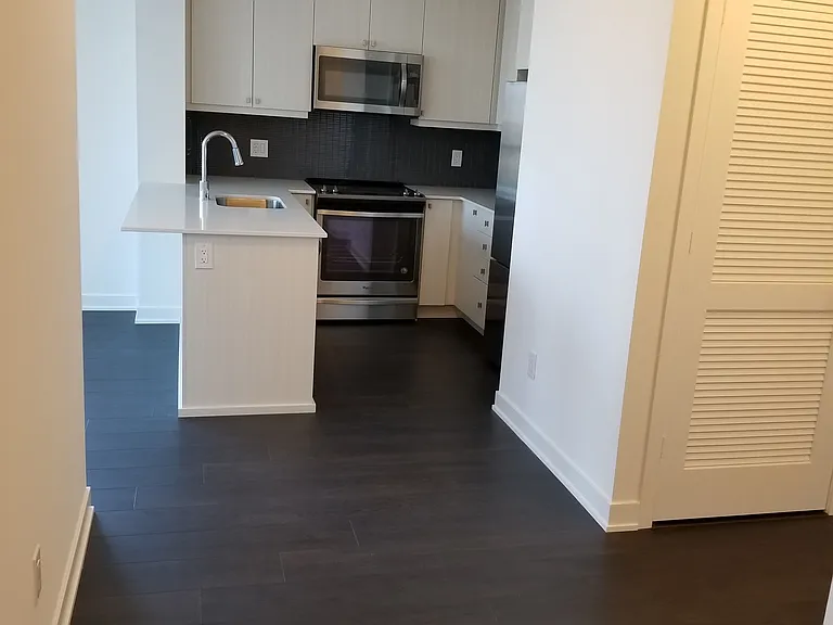 4633 Glen Erin Dr #1503 — Photo 3