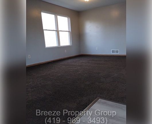 2nd image of 205 W Chalmers Ave