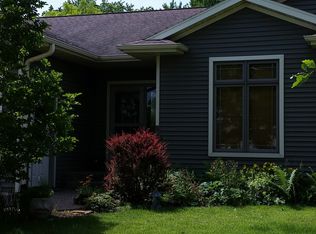 1058 Streblow St, Onalaska, WI 54650