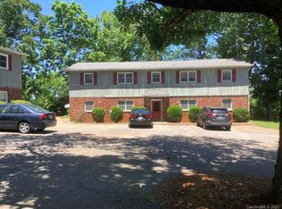 158 W Parker Rd, Morganton, NC 28655