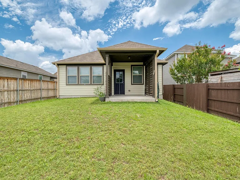 224 Eves Necklace Dr — Photo 23
