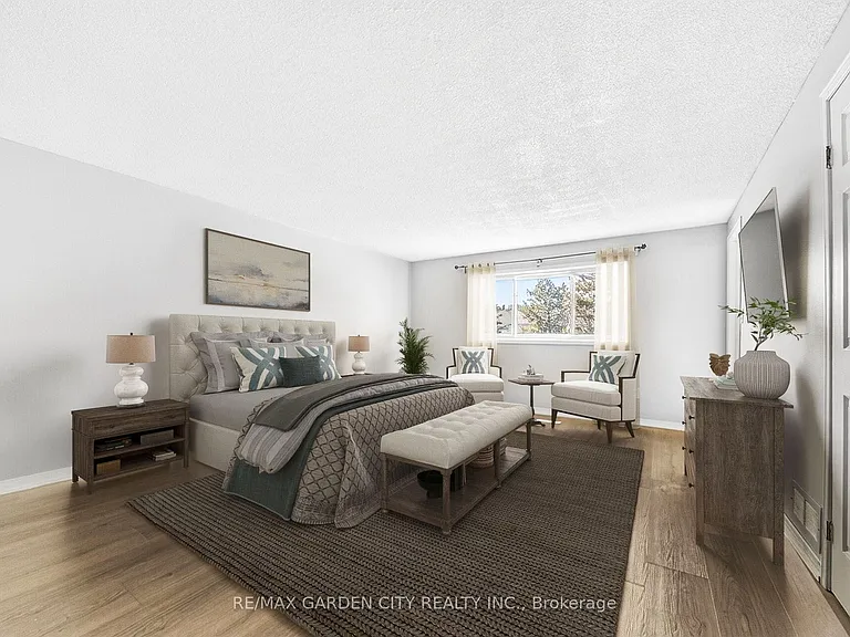 2 Royalwood Ct #59 — Photo 9