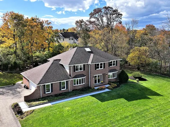 1501 Valley View Dr, Gwynedd Valley, PA 19437