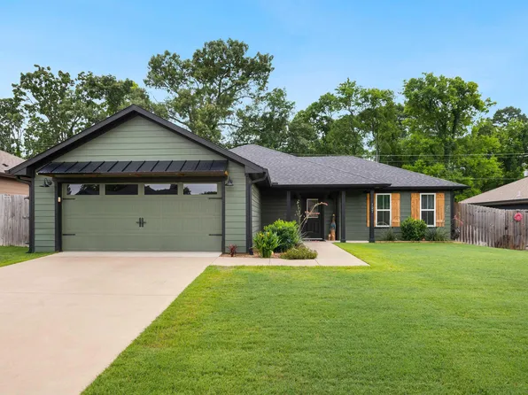 127 Brenlind Ln, Mineola, TX 75773