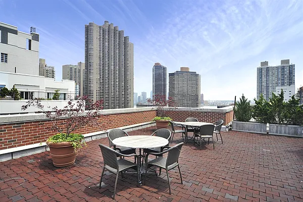 Sold by Corcoran | media 5