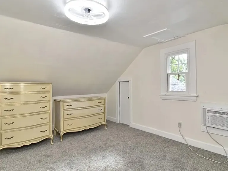 Third floor bedroom