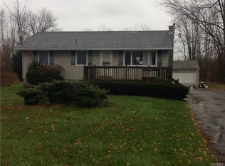 5959 Bowmiller Rd, Lockport, NY 14094