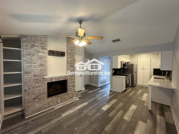 3rd image of 3839 Dry Creek Dr Unit 216