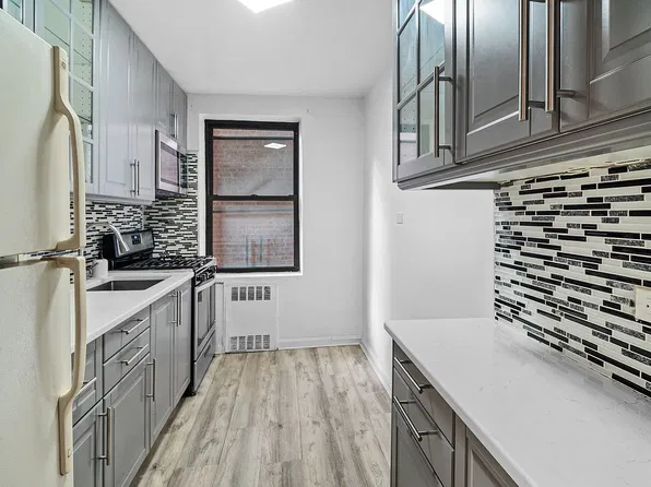 10236 64th Ave APT 3D, Queens, NY 11375