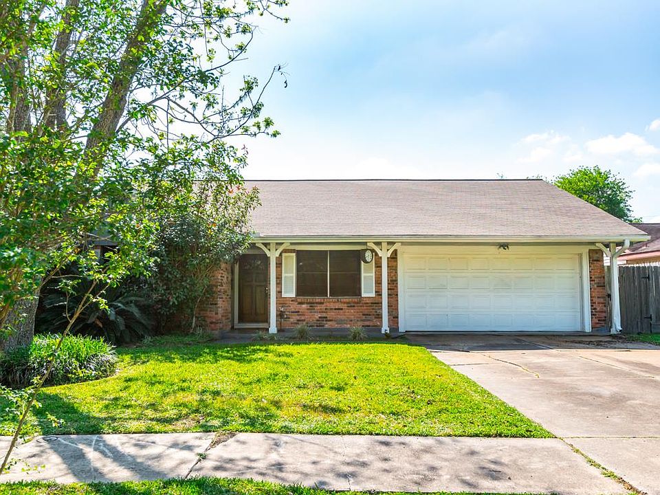 1st image of 2312 Francis Dr