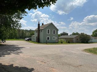 211 Simpson Ave, Palmer, MI 49871
