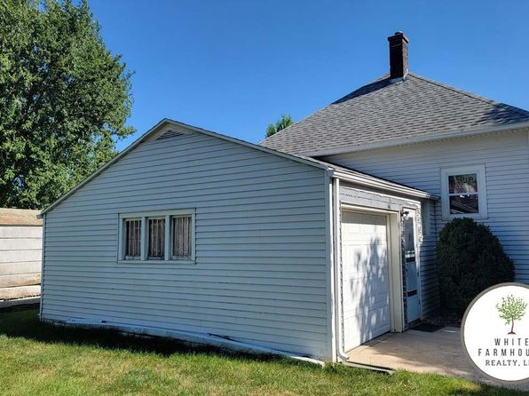 402 E 6th St, Wayne, NE 68787
