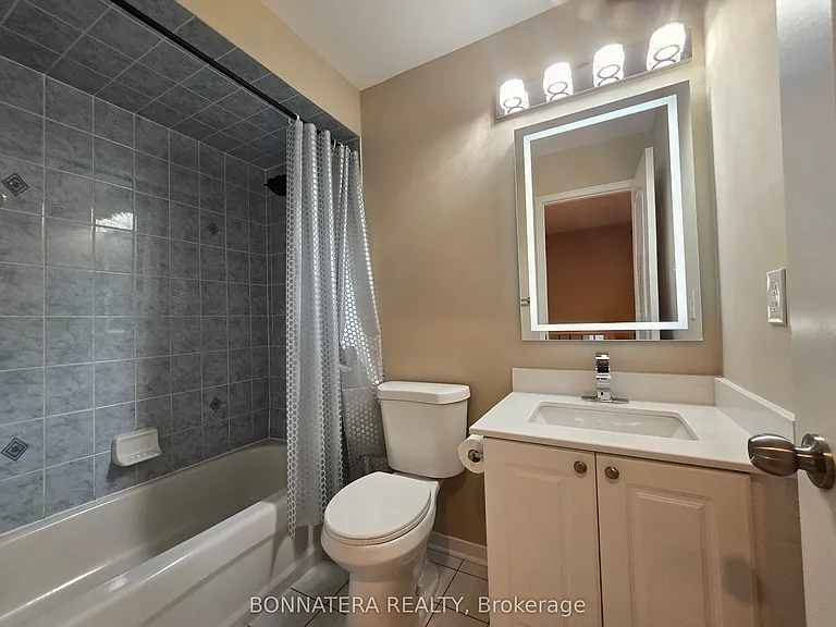5455 Farmcote Dr — Photo 24