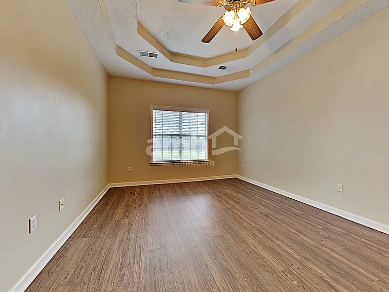 5633 Michaelson Dr — Photo 10