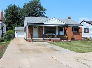 26091 Bryan St, Roseville, MI 48066