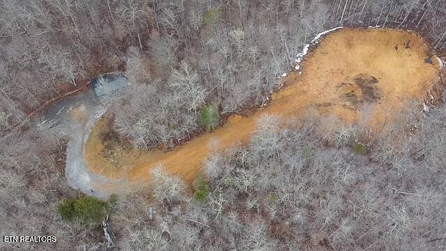 1st image of 7053 Cooks Hollow Rd