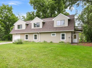 3835 Apple Ln, Oshkosh, WI 54902