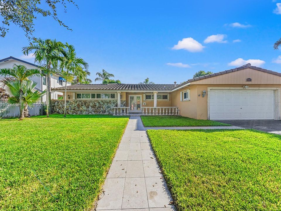 1st image of 14401 Sabal Dr