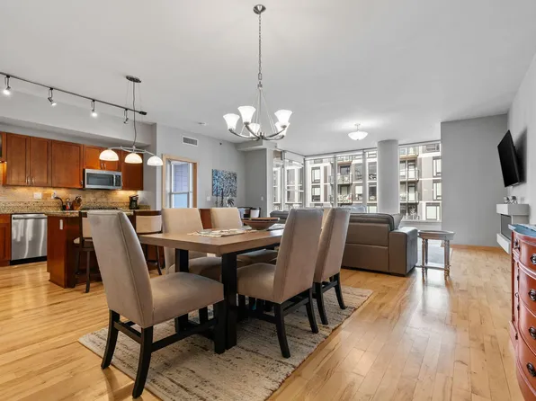 215 10th Ave S Unit 616, Minneapolis, MN 55415